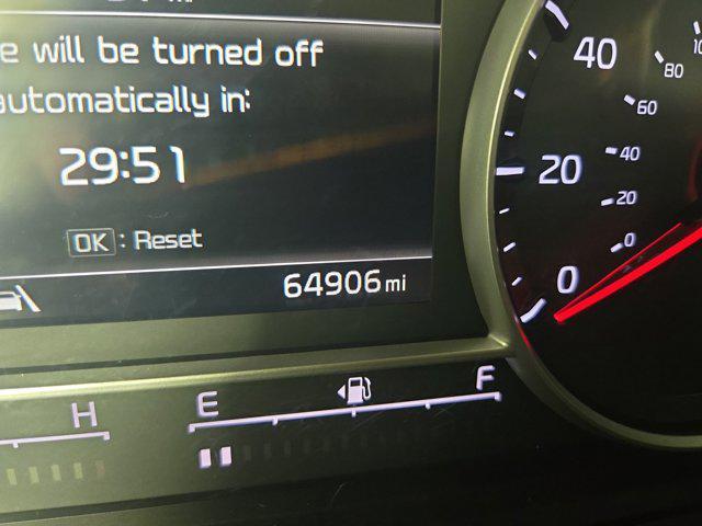 used 2022 Kia Sorento car, priced at $24,998