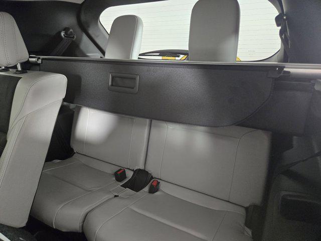 new 2025 Mitsubishi Outlander car, priced at $33,810