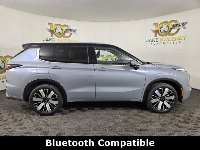 new 2025 Mitsubishi Outlander car, priced at $38,825