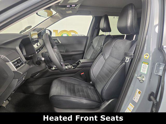 new 2025 Mitsubishi Outlander car, priced at $33,610