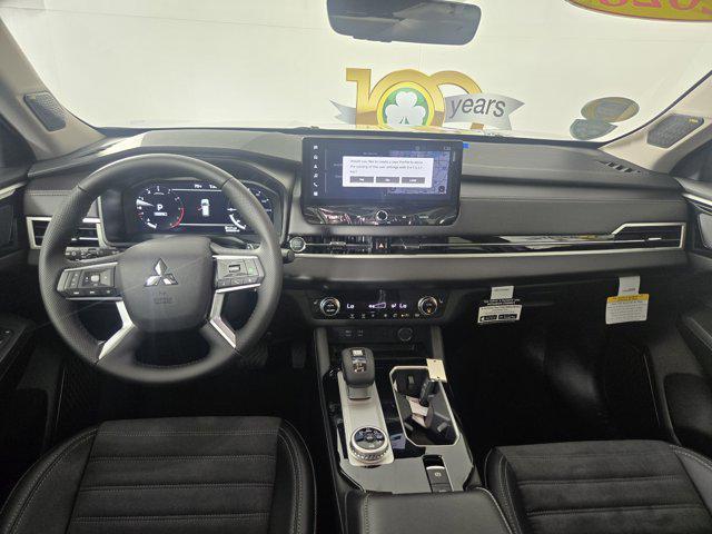 new 2025 Mitsubishi Outlander car, priced at $33,610