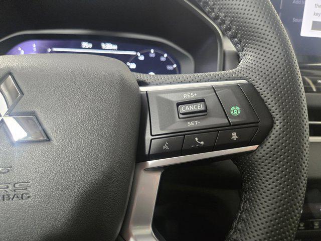 new 2025 Mitsubishi Outlander car, priced at $33,610