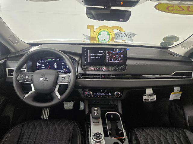 new 2025 Mitsubishi Outlander car, priced at $34,705