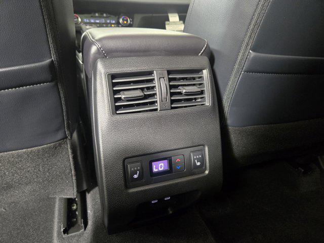 new 2025 Mitsubishi Outlander car, priced at $34,705