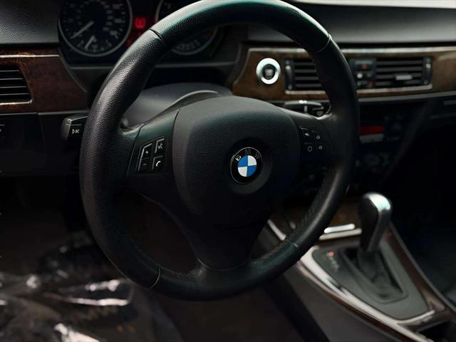 used 2006 BMW 330 car, priced at $7,999