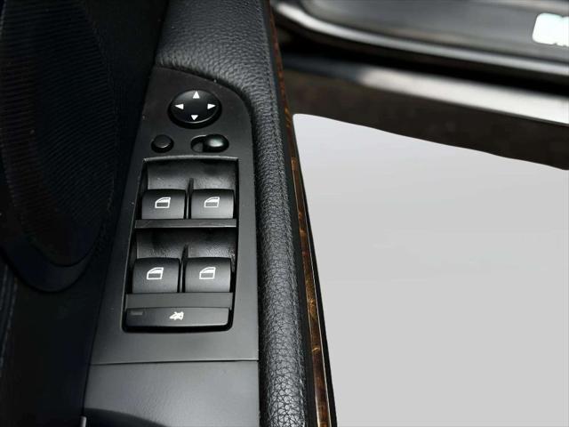 used 2006 BMW 330 car, priced at $7,999