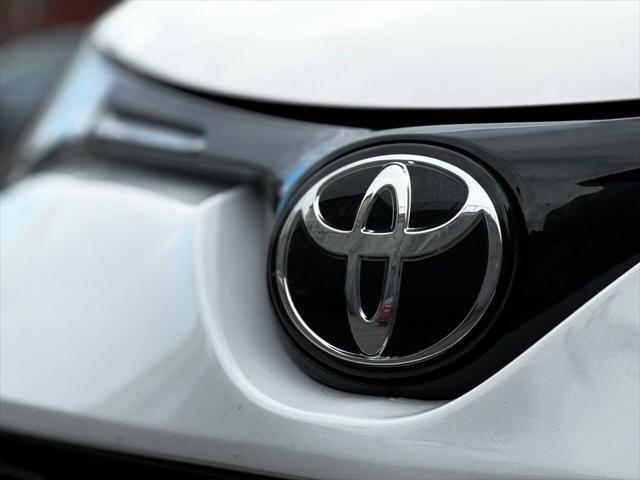 used 2018 Toyota RAV4 Hybrid car, priced at $25,488
