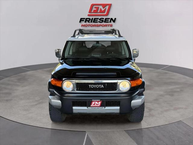 used 2007 Toyota FJ Cruiser car, priced at $12,999