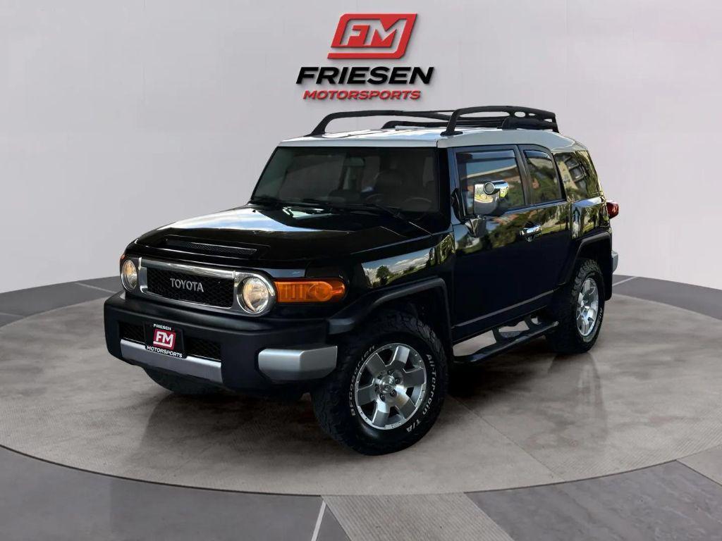 used 2007 Toyota FJ Cruiser car, priced at $10,659