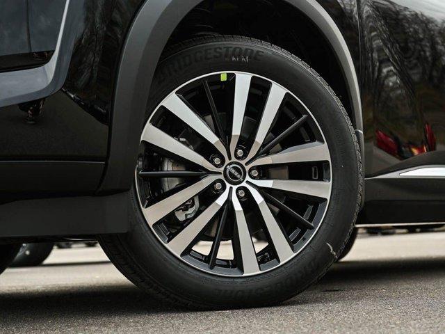 new 2025 Nissan Pathfinder car, priced at $46,699