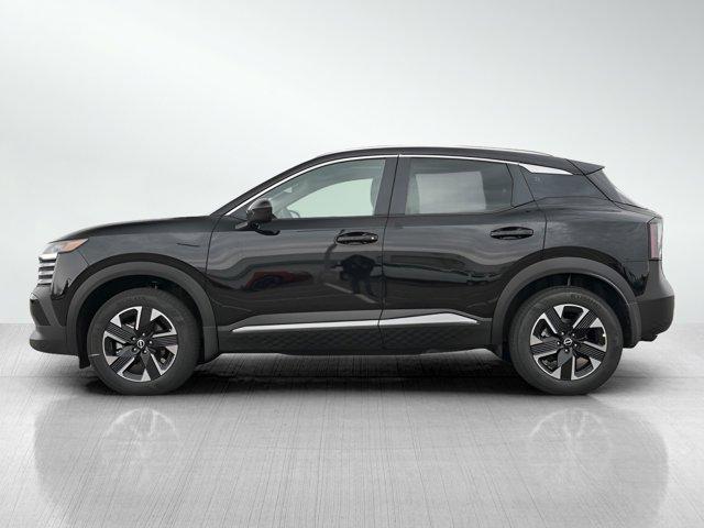 new 2025 Nissan Kicks car, priced at $28,890