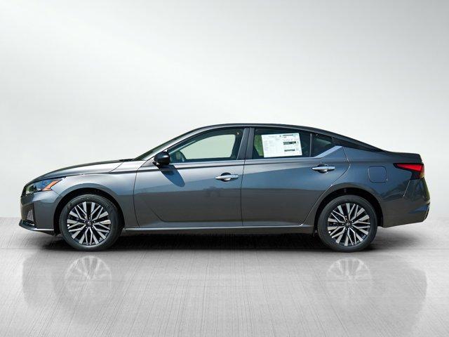 new 2025 Nissan Altima car, priced at $27,399