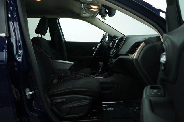 used 2015 Jeep Cherokee car, priced at $11,299
