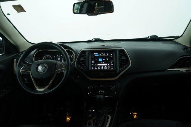 used 2015 Jeep Cherokee car, priced at $11,299