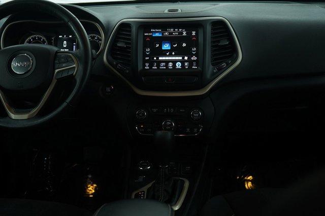 used 2015 Jeep Cherokee car, priced at $11,299