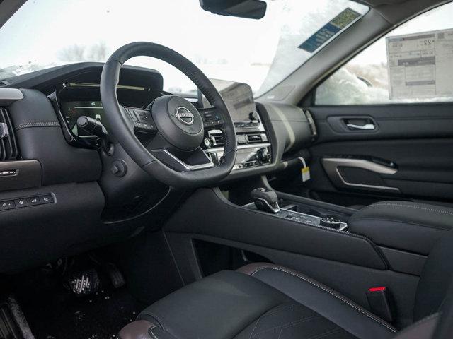 new 2025 Nissan Pathfinder car, priced at $46,799