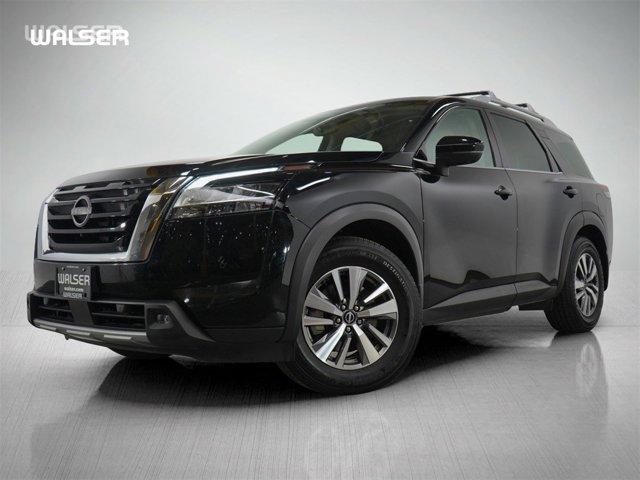 used 2022 Nissan Pathfinder car, priced at $26,998