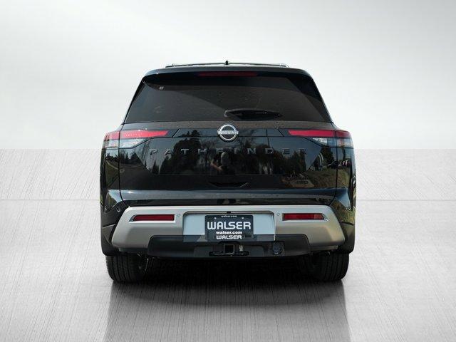 new 2024 Nissan Pathfinder car, priced at $47,449