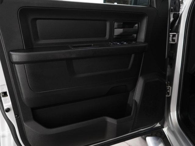 used 2019 Ram 1500 Classic car, priced at $22,998