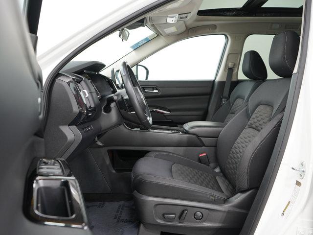 used 2022 Nissan Pathfinder car, priced at $31,998