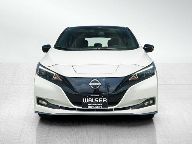 new 2025 Nissan Leaf car