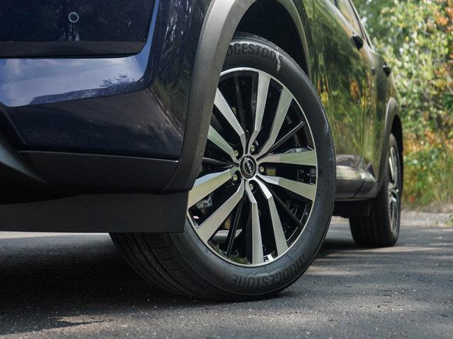 new 2025 Nissan Pathfinder car, priced at $52,149