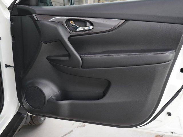 used 2019 Nissan Rogue car, priced at $15,299