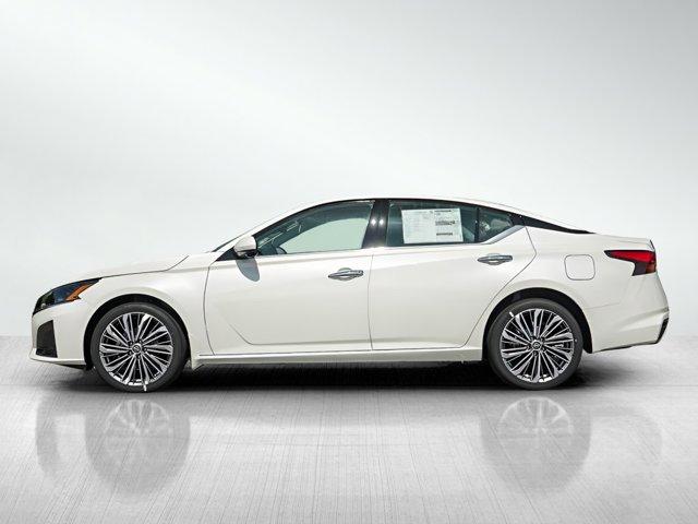 new 2025 Nissan Altima car, priced at $35,799