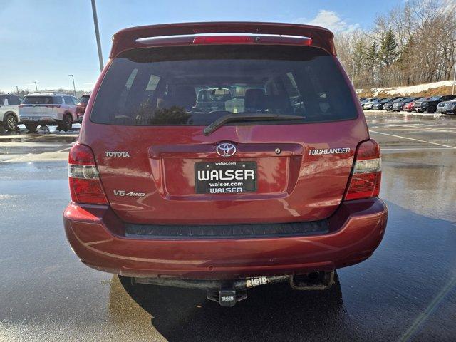 used 2007 Toyota Highlander car, priced at $3,750