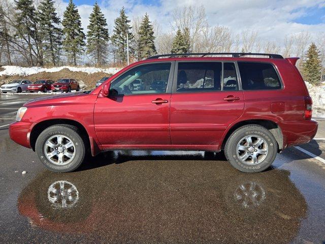 used 2007 Toyota Highlander car, priced at $3,750