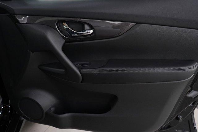 used 2019 Nissan Rogue car, priced at $19,998