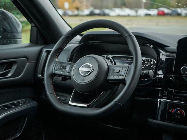 new 2025 Nissan Pathfinder car, priced at $44,199