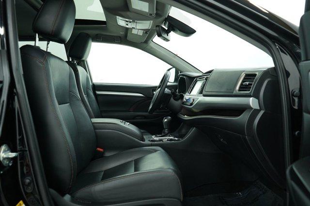 used 2019 Toyota Highlander car, priced at $16,998