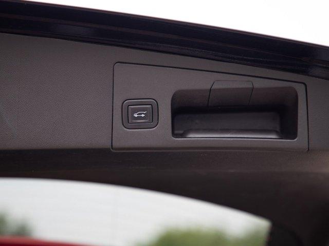 used 2021 Cadillac XT5 car, priced at $27,799