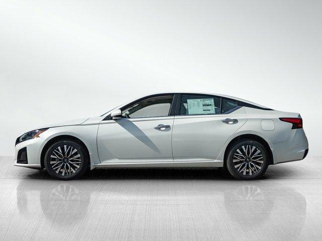 new 2025 Nissan Altima car, priced at $30,399