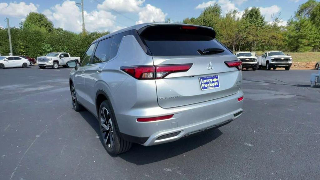 used 2023 Mitsubishi Outlander car, priced at $23,980