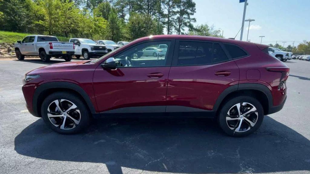 used 2024 Chevrolet Trax car, priced at $23,112