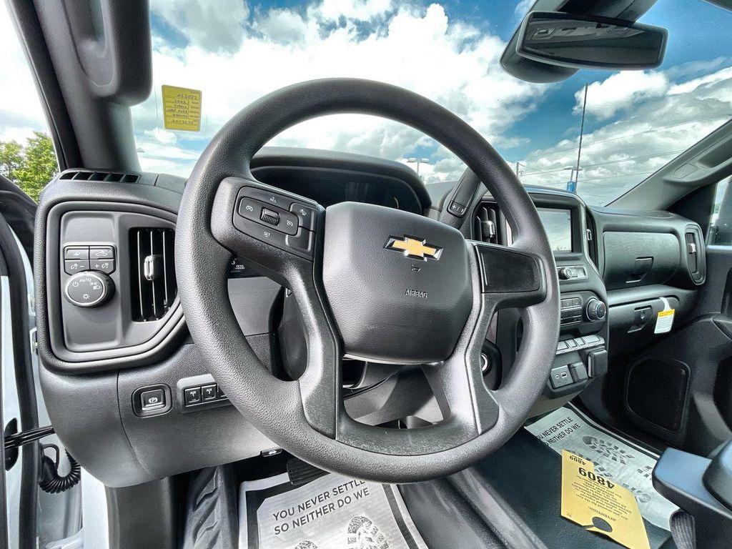 new 2025 Chevrolet Silverado 2500 car, priced at $50,728