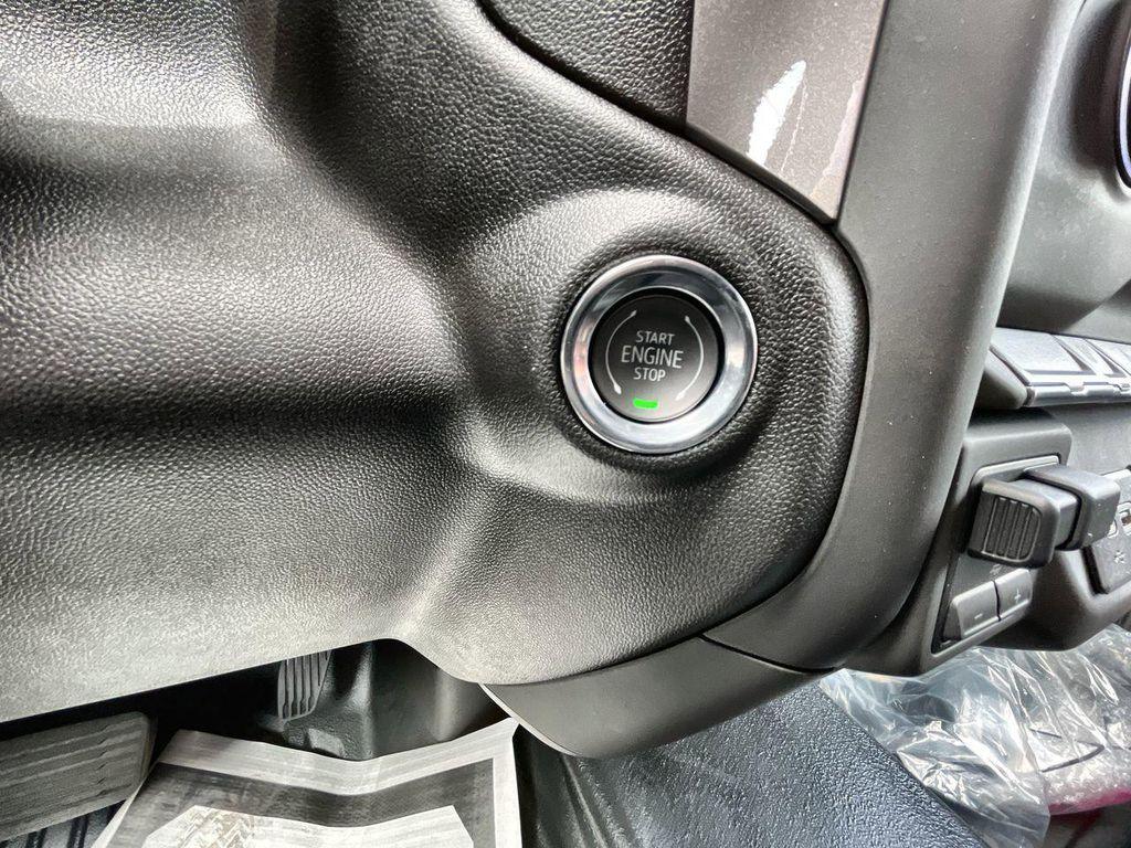 new 2025 Chevrolet Silverado 2500 car, priced at $59,980