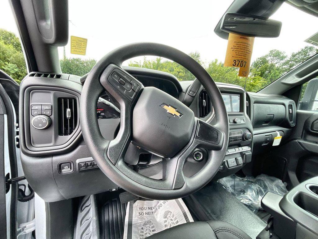 new 2025 Chevrolet Silverado 2500 car, priced at $59,980