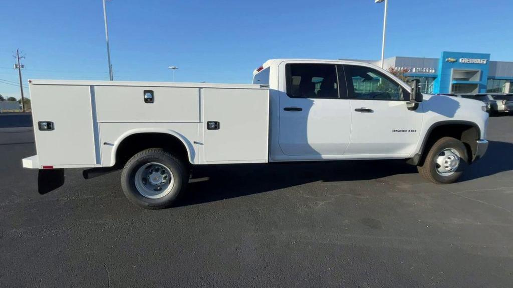 new 2025 Chevrolet Silverado 3500 car, priced at $66,083