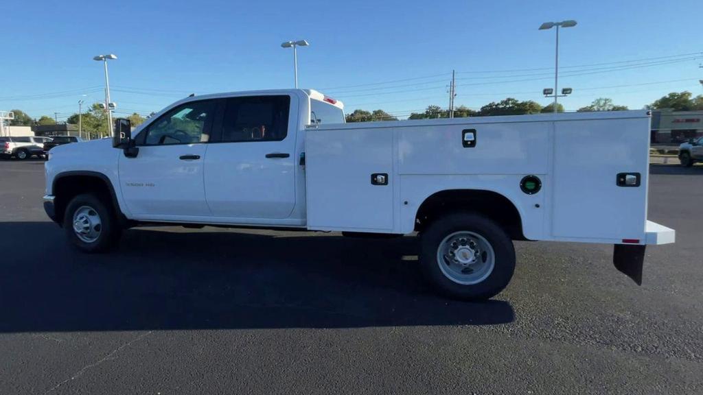 new 2025 Chevrolet Silverado 3500 car, priced at $66,083