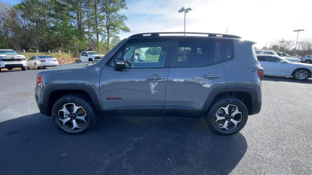 used 2022 Jeep Renegade car, priced at $19,895