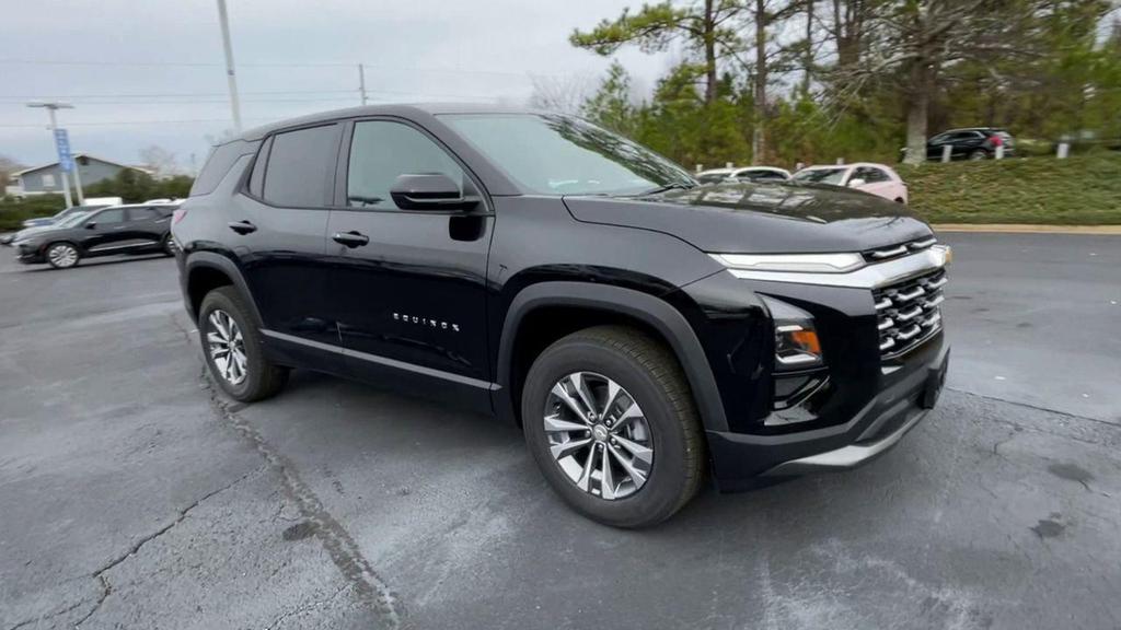 new 2025 Chevrolet Equinox car