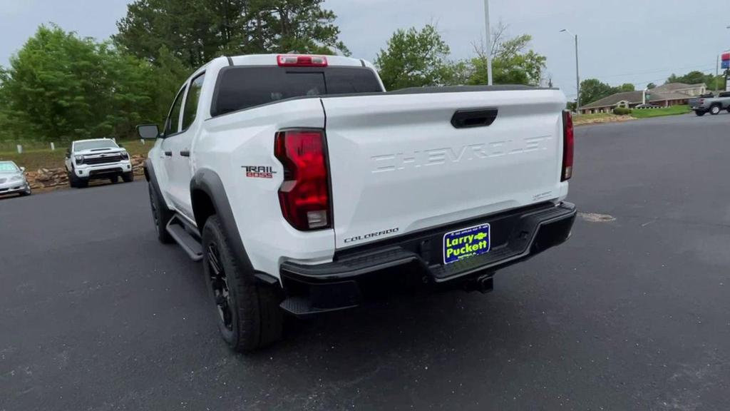 new 2025 Chevrolet Colorado car, priced at $43,980