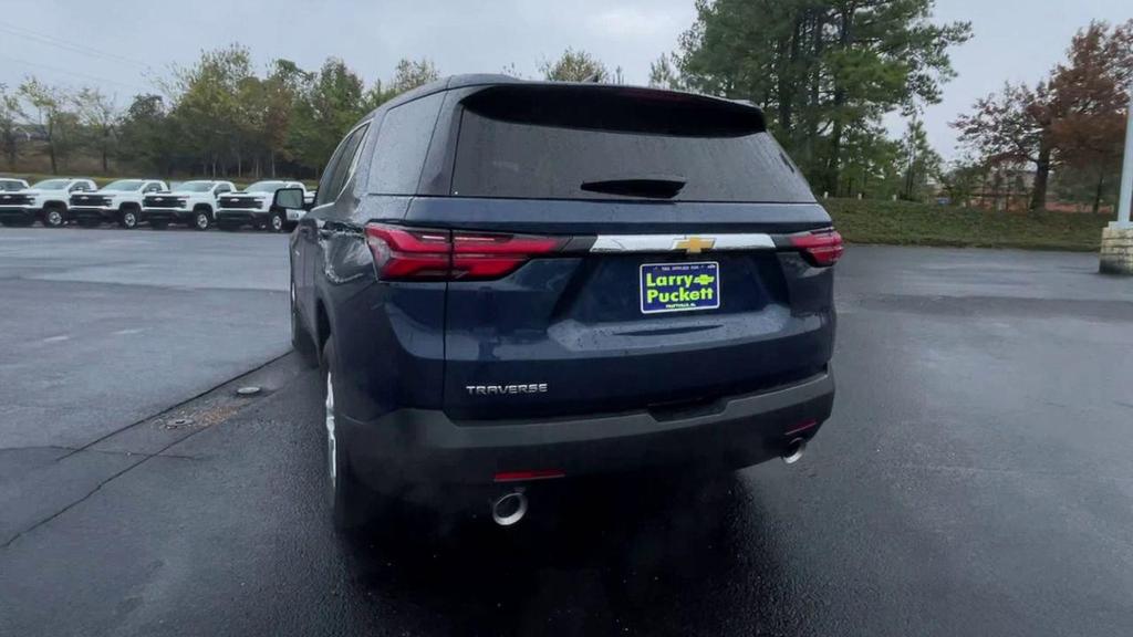 used 2023 Chevrolet Traverse car, priced at $27,585