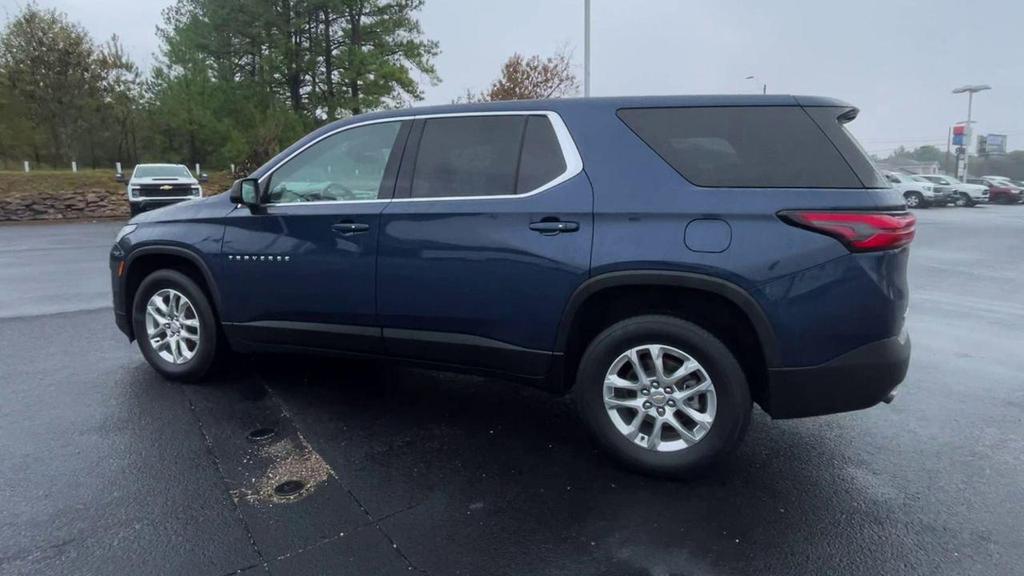 used 2023 Chevrolet Traverse car, priced at $27,585