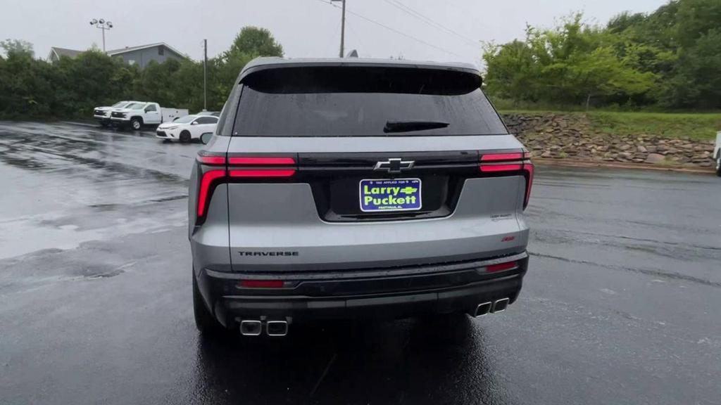 used 2025 Chevrolet Traverse car, priced at $50,980