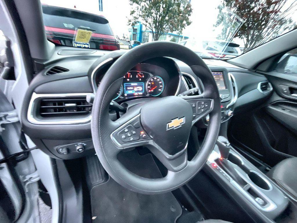 used 2021 Chevrolet Equinox car, priced at $21,985