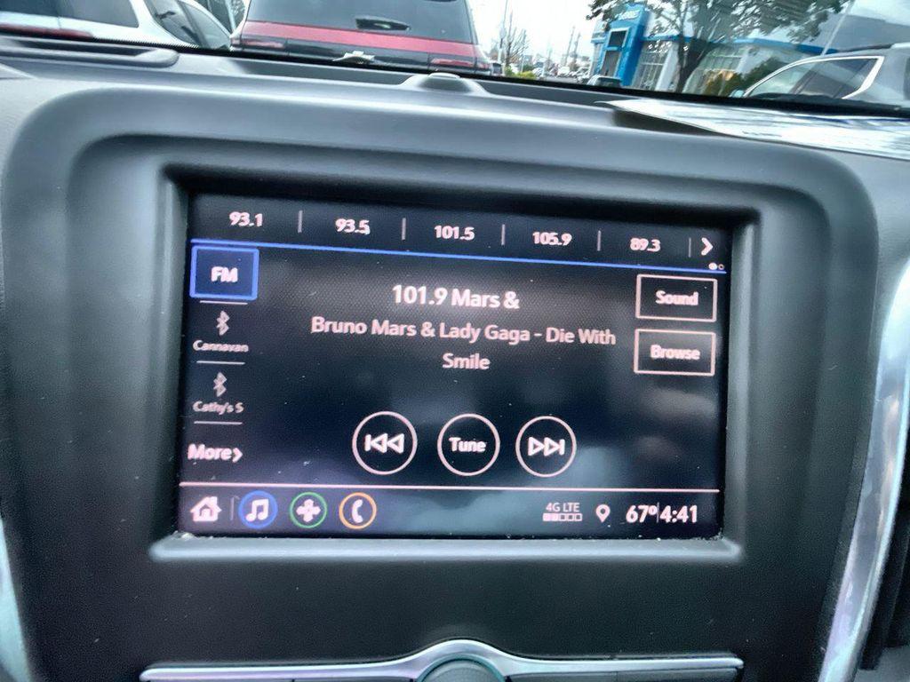 used 2021 Chevrolet Equinox car, priced at $21,985